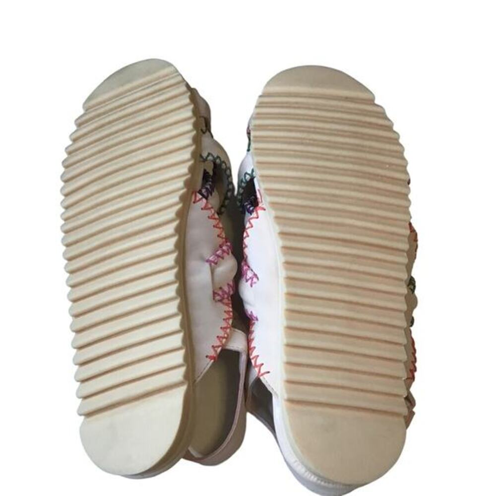 FARM Rio Zigzag Stitch Sandal Rainbow Pattern Tropical Beach - Picture 5 of 6